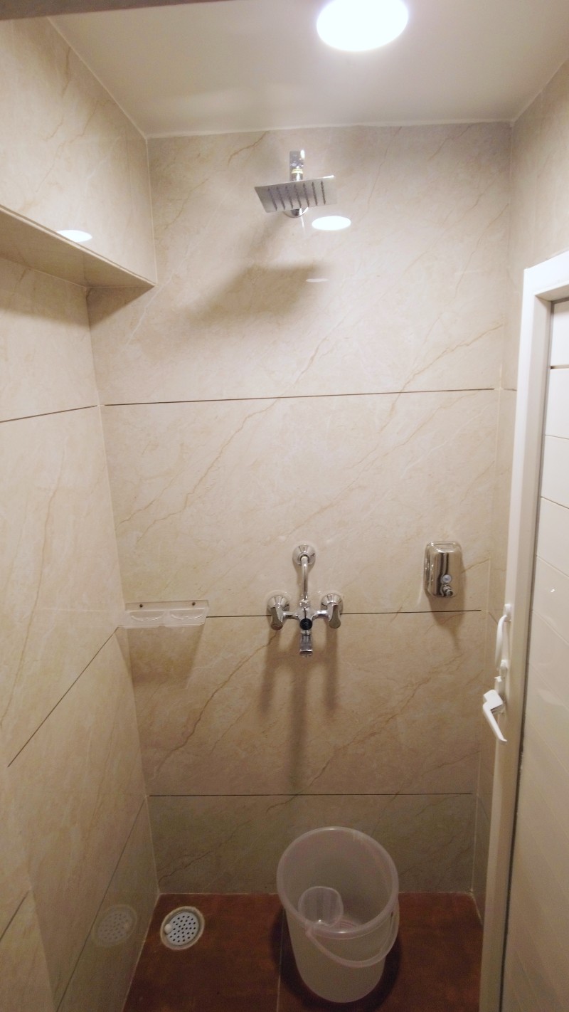 Shared shower and toilet at Shikha Hostel Jaipur